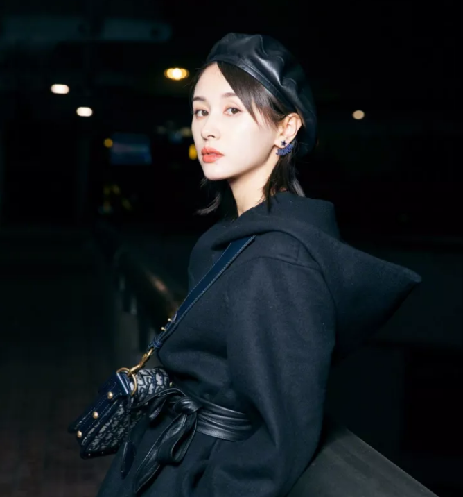 今年秋冬最chic！原來短發(fā)和帽子這么配啊！