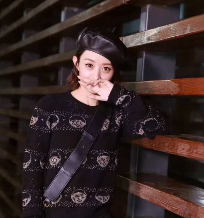 今年秋冬最chic！原來短發(fā)和帽子這么配??！