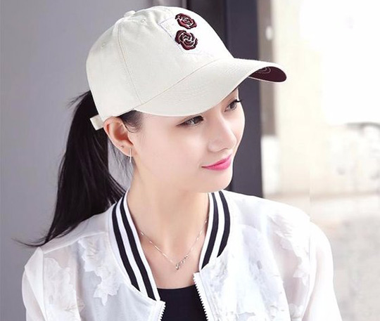 美麗的帽子，帶給你不一樣的春天
